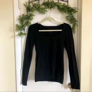 White House Black Market Scoop Neck T- Shirt